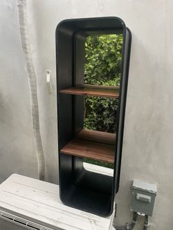 Shelf