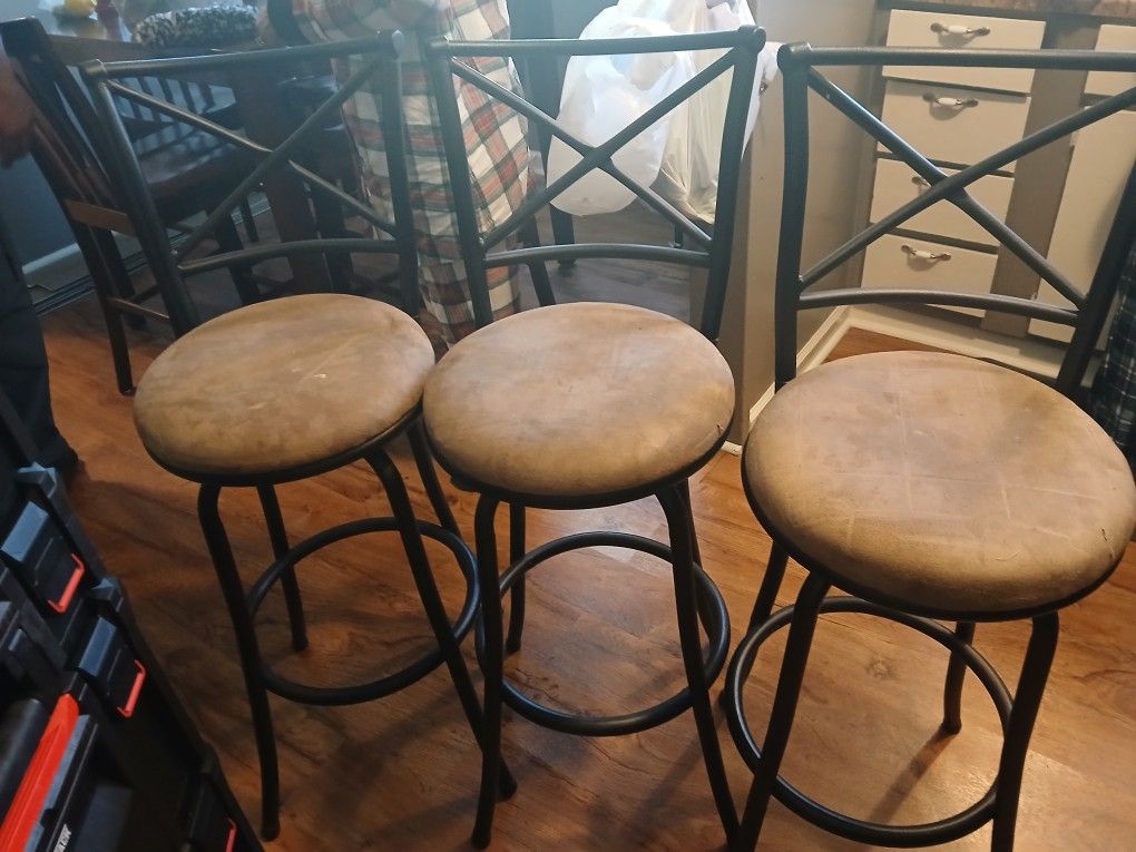 Bar Stools x3