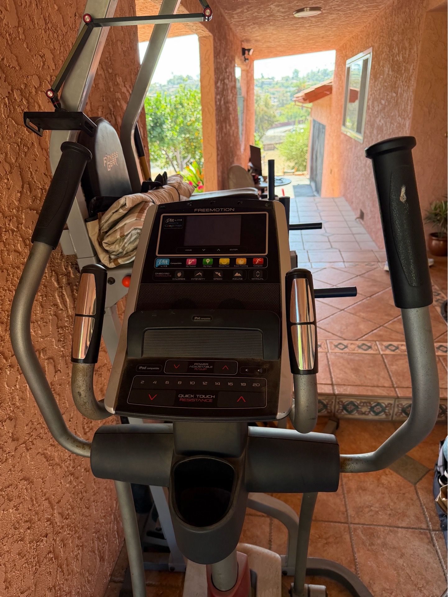 Freemotion elliptical