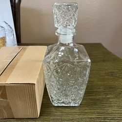 7 piece glass and decanter set