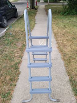 5FT POOL LADDER