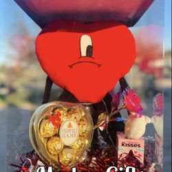Valentines Gifts Arrangements