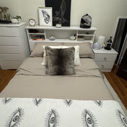 Full-Queen Headboard