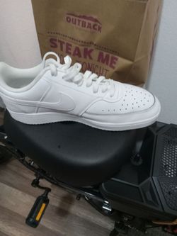 Women's Court Vision Low Next Nature white Casual Nike Sneakers  size 9