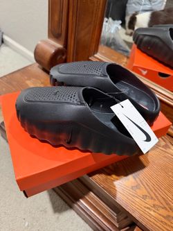 Nike mind 001 slides