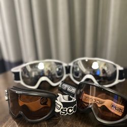 Snow Goggles