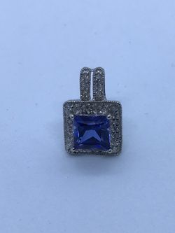 Tanzanite Pendant 10Kt White Gold Estate Jewelry