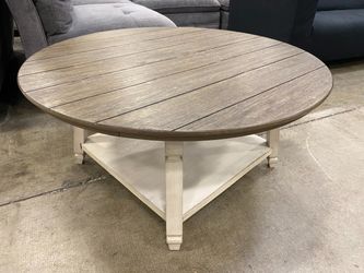 Grey Wash Farmhouse Style Round Coffee Table