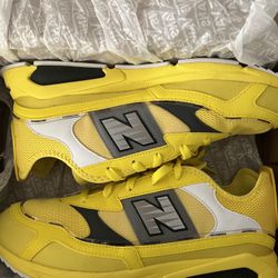 NEW BALANCE X-RACER 'YELLOW GREY”