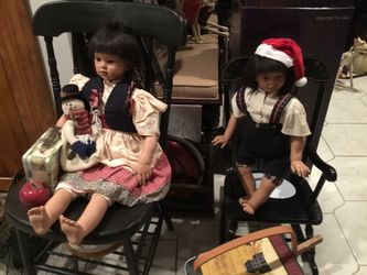 Vintage Collectible dolls
