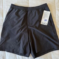 Lululemon Men’s Shorts Medium