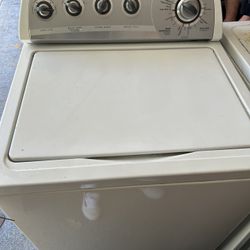 Whirlpool Washer And Dryer Set