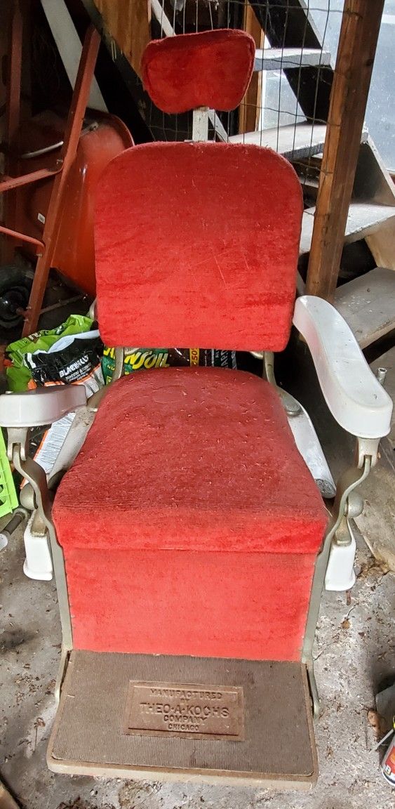 Vintage Barbershop Chair