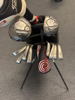 Titleist Golf Club Set with Bag