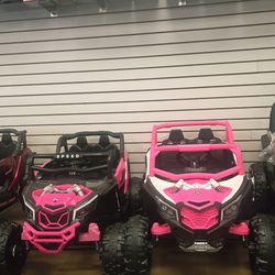 Kid's Electric car , 2 seats comes with remote control  slow and fast speed