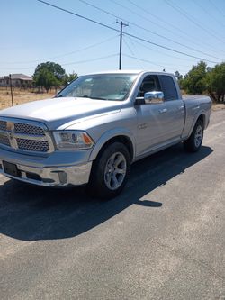 2017 Dodge ram 1500 laraime