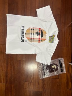 Burberry BAPE tshirt white meduim