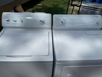 Good working Kenmore heavy duty, super capacity plus washer and dryer matching set