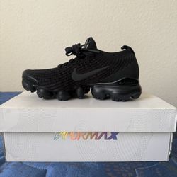 Vapor Max Flykit 3 Women Size 5.5 