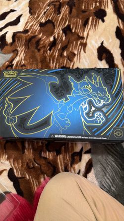 Pokemon mega charizard x ex ultra premium collection EMPTY bo