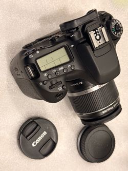 Canon EOS 80D DSLR Camera with EF-S 18-55mm Lens