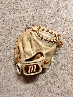 Marruci catchers glove