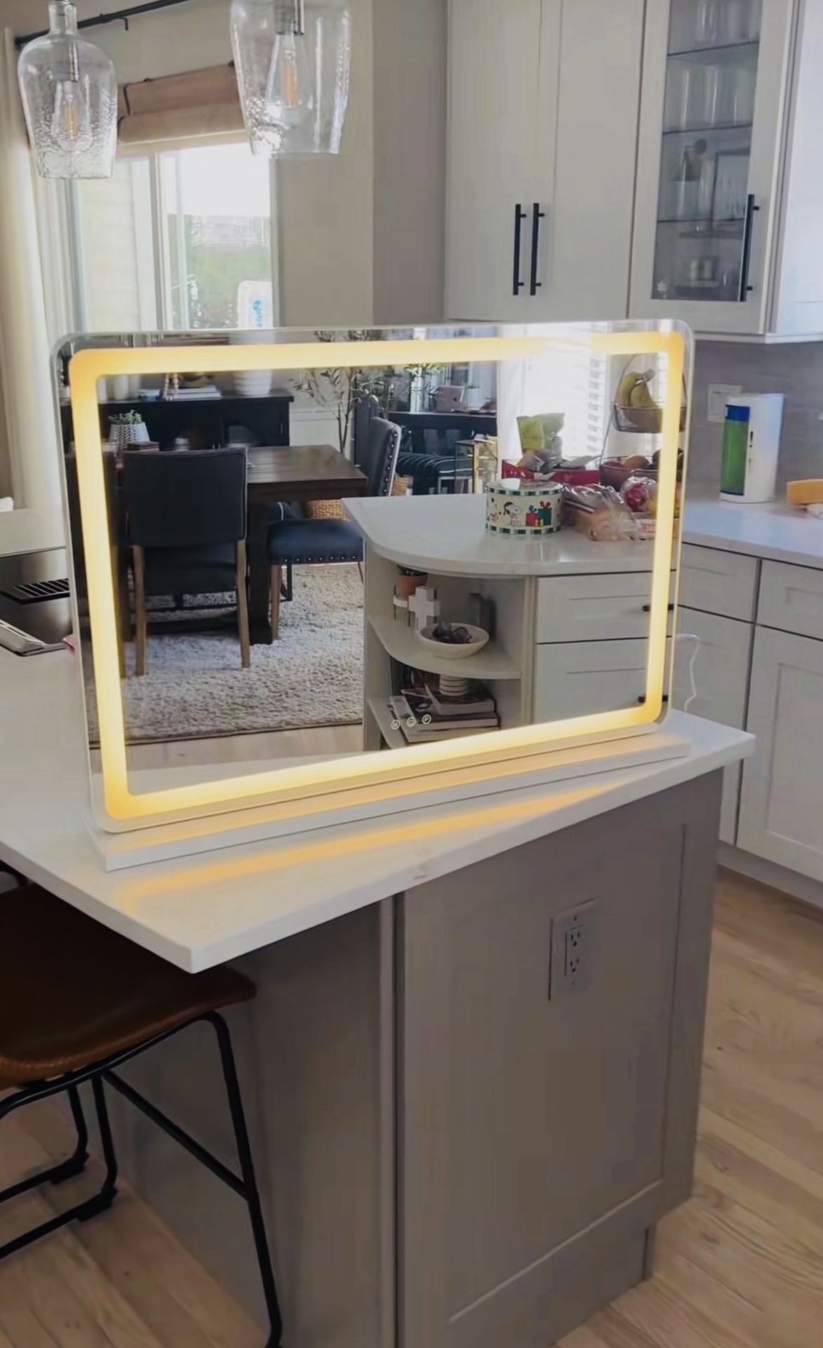 Vanity Mirror With Light