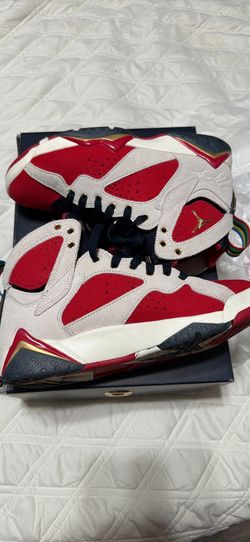 Jordan 7 trophy room size 7.5