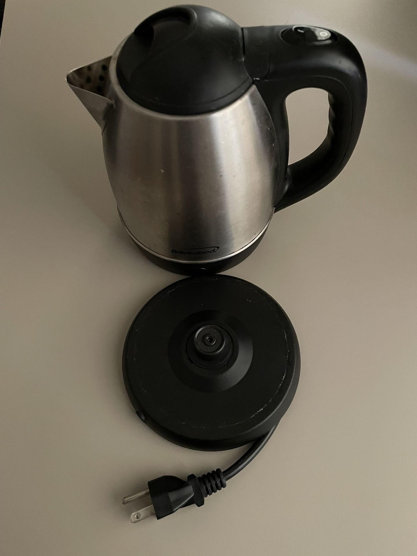 Brentwood 1.2L Stainless Steel Kettle