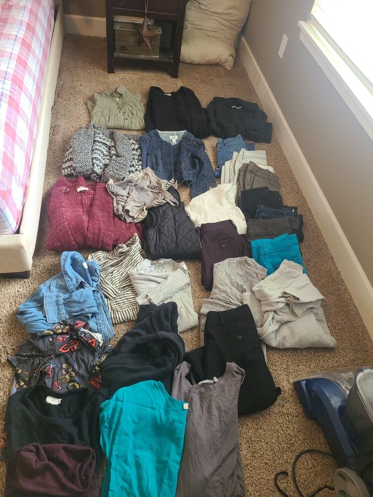 Women's Clothing 'Lot'