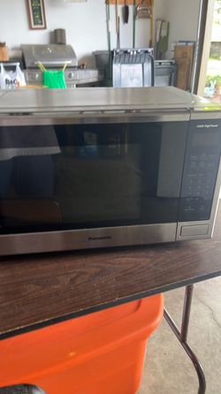 Microwave Oven