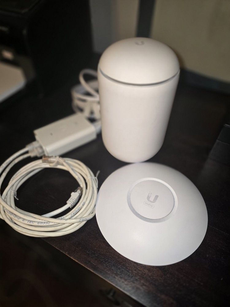 Unifi Ubiquiti Dream Machine And AccessPoint