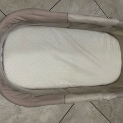 Summer Baby Sleeper Folds Up