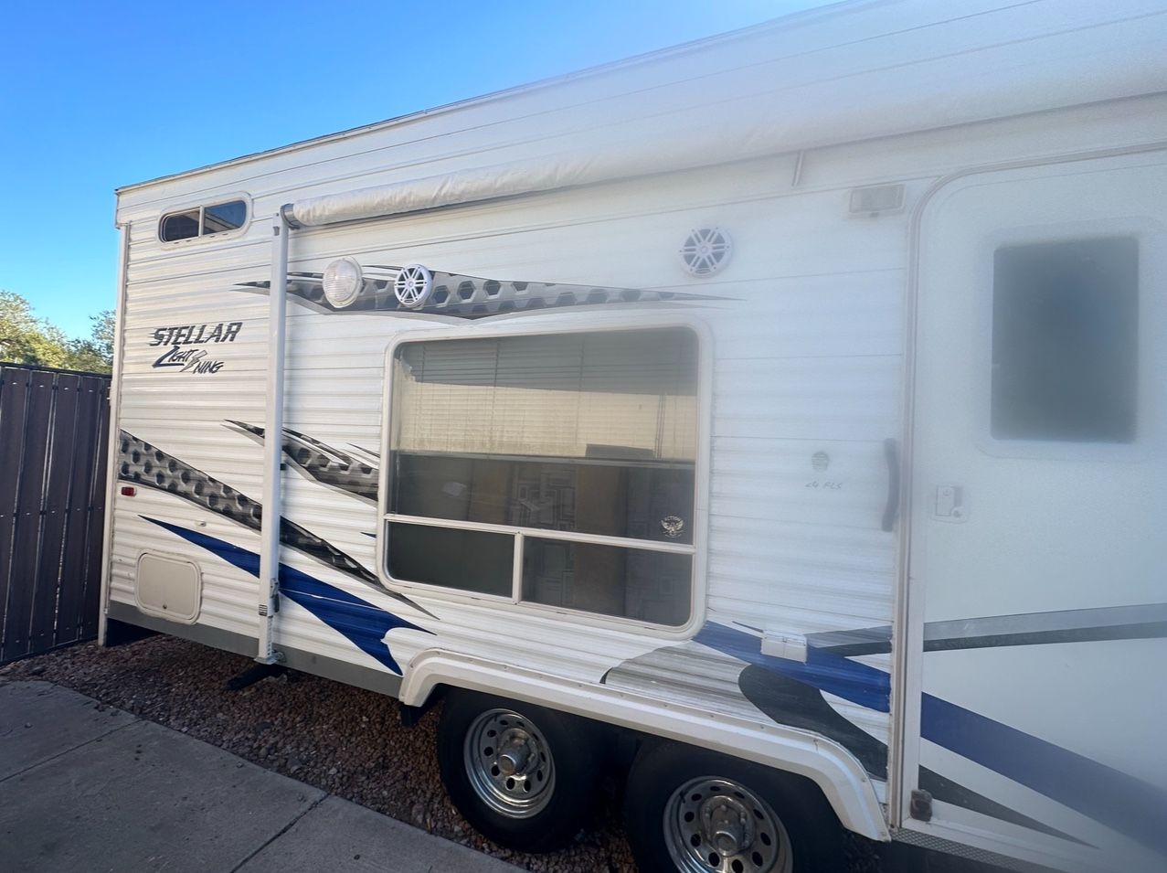 2008 Stellar 25ft Toy hauler