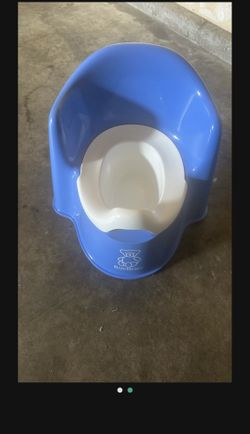 Baby Bjorn Potty Chair