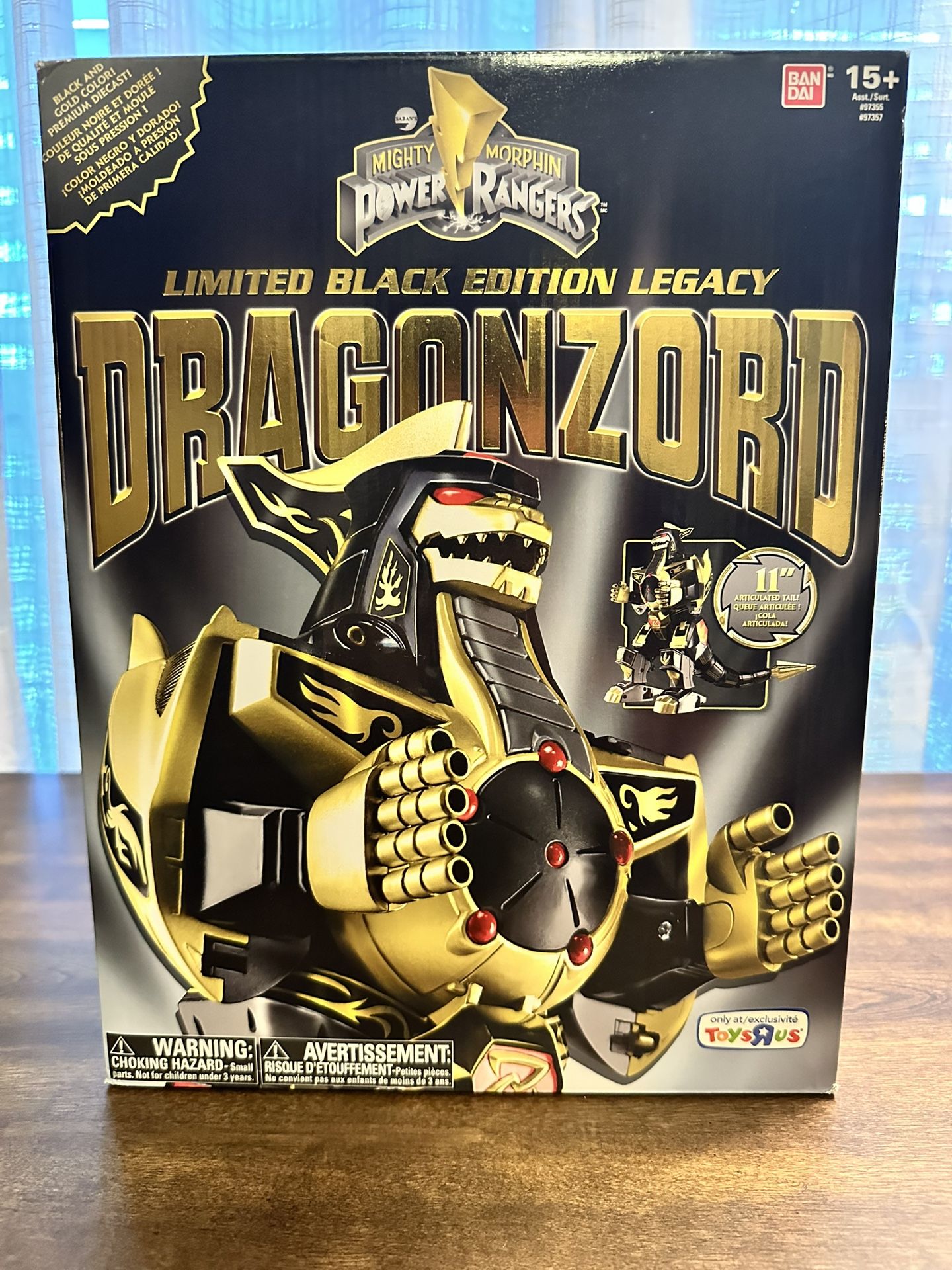 Bandai Mighty Morphin Power Rangers Limited Black Edition Legacy Dragonzord
