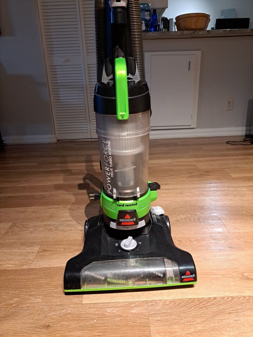 Bissell Power Force Helix Turbo Vacuum $45