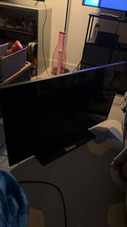 40” TV w/ Roku stick included!