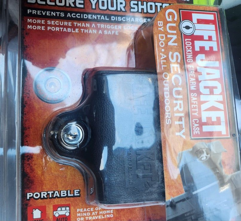 Life Jacket Shot Gun Locking Case