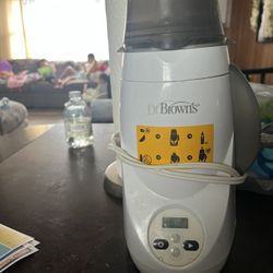 Dr Browns Bottle Warmer 