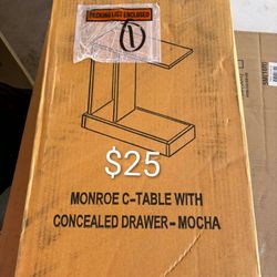 Monroe C Table