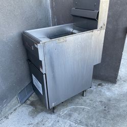 Commercial Deep Fryer