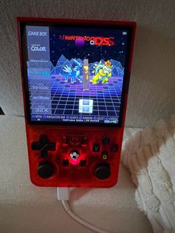 Game console emulator