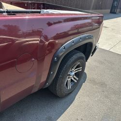 2009 Chevrolet Silverado 1500 BED w/ Tailgate