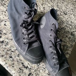 Men’s Converse Size 10