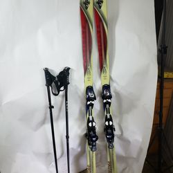 K2 Patriot 90 Carbon Adult Skis - 162 cm / Salomon S711 Bind / Leki Fusion Poles
 