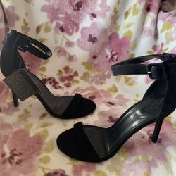 forever 21 black high heels size 10