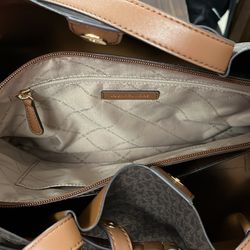 Michael Kors Tote