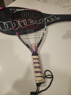 Wilson Hyper ion-Minx Racquet w/ carry case