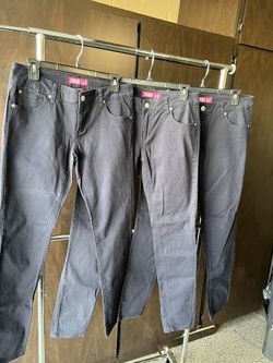 (3) Women’s Size 11 Zanadi Jeans